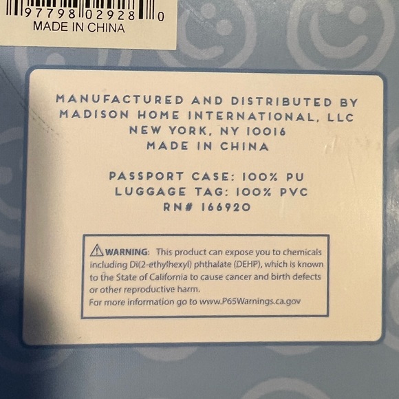 RFID Passport Case and 2 Luggage Tags Set - Picture 3 of 3